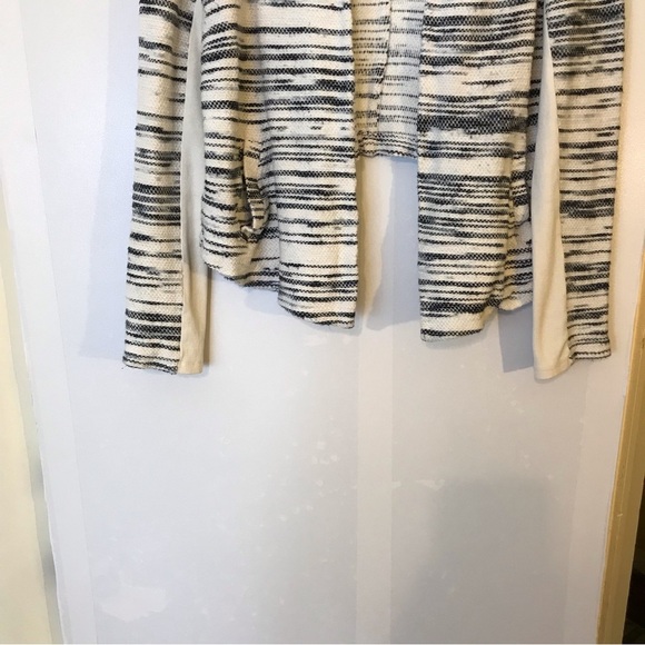 Lou & Grey Waterfront Open Cardigan Pockets - Picture 5 of 13